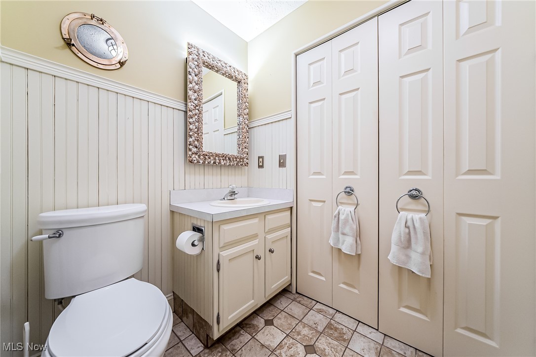 13019 West Lake Road, Unit 3 Vermilion, OH 44089 - Photo 35 of 46 Gallery Image 35