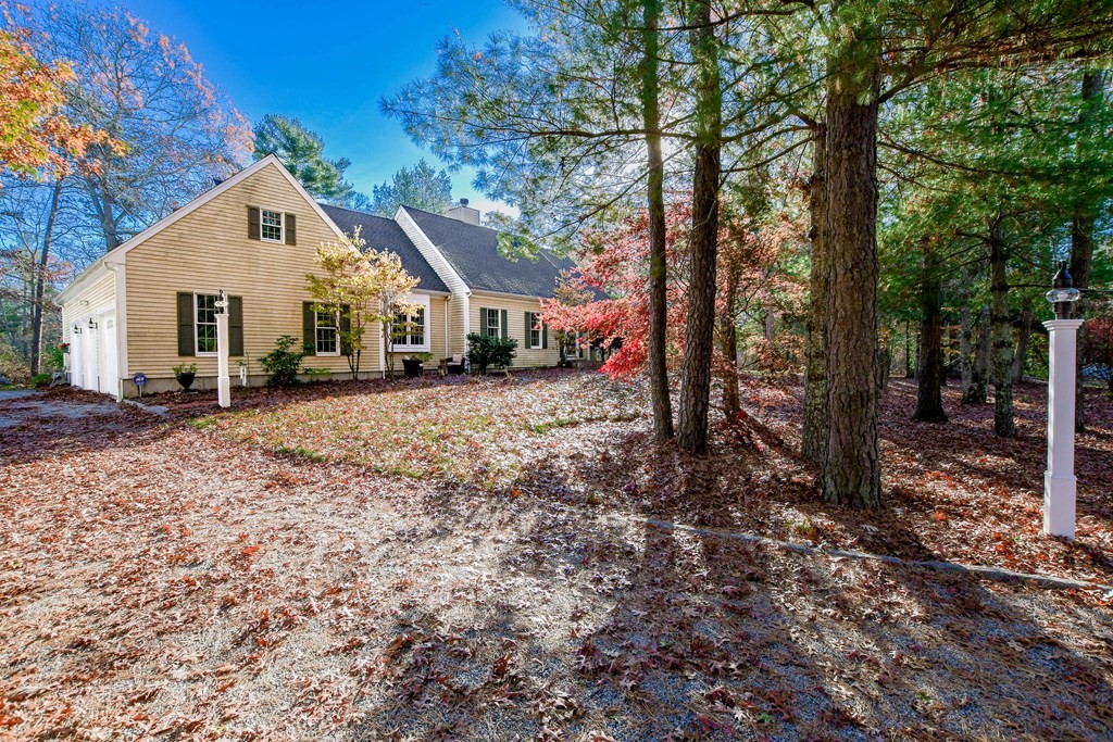 24 Bullivant Farm Road Marion, MA 02738 - Photo 2 of 29 Gallery Image 2