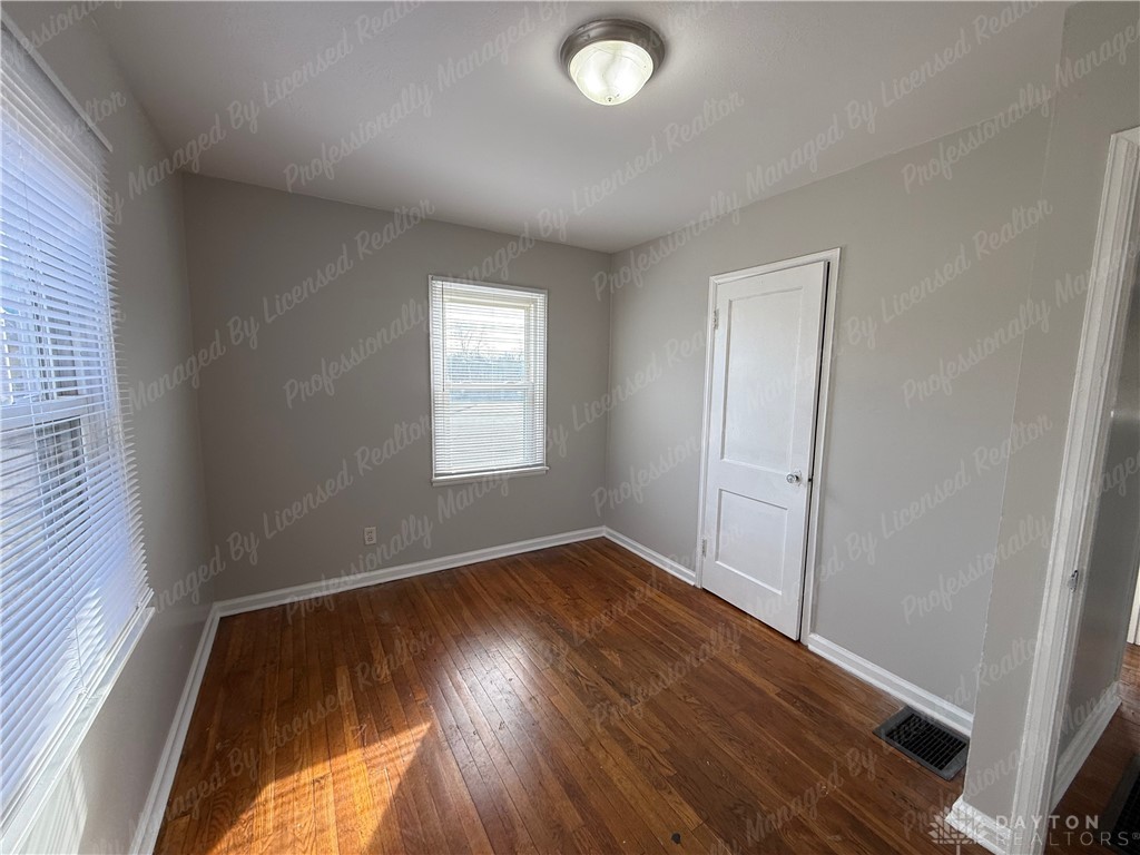 1205 Shaftesbury Road Dayton, OH 45406 - Photo 9 of 14