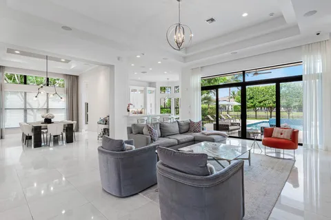 $2,199,000 | 9297 Tropez Lane, Delray Beach, FL 33446