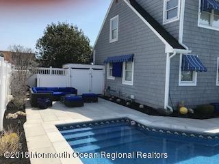203 Helm Road Mantoloking, NJ 08738 - Photo 10 of 42