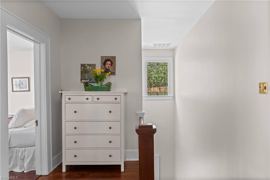 174 North Hawthorne Road Winston-Salem, NC 27104 - Photo 19 of 37