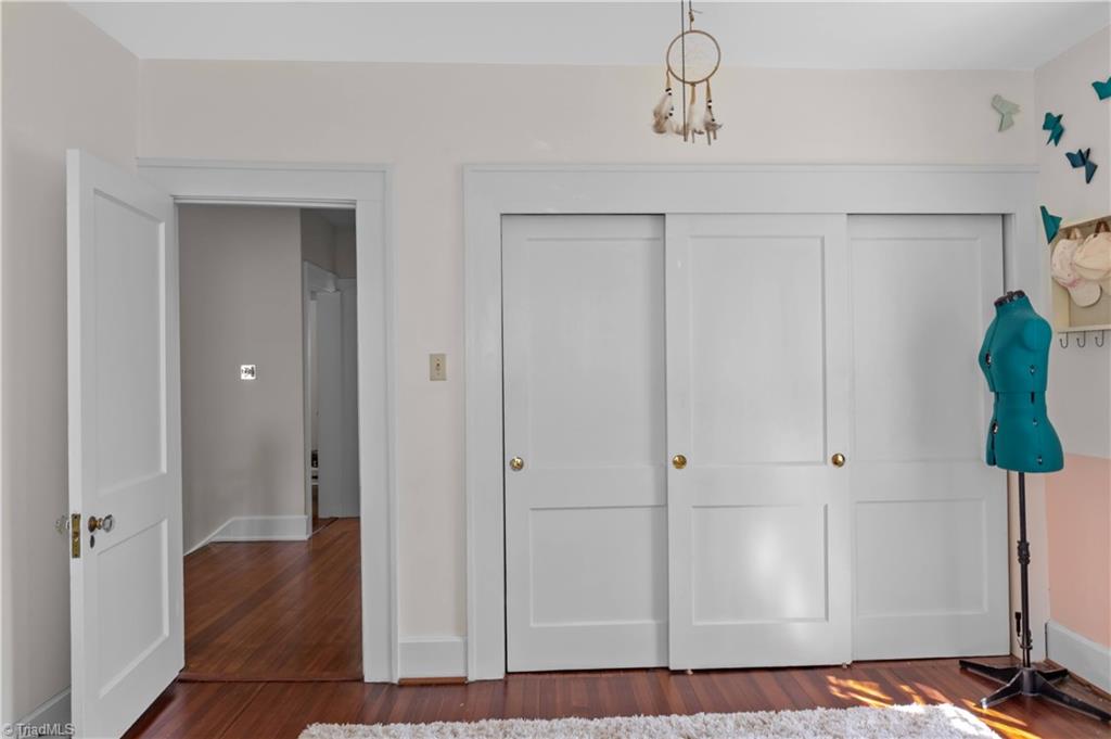 174 North Hawthorne Road Winston-Salem, NC 27104 - Photo 21 of 37