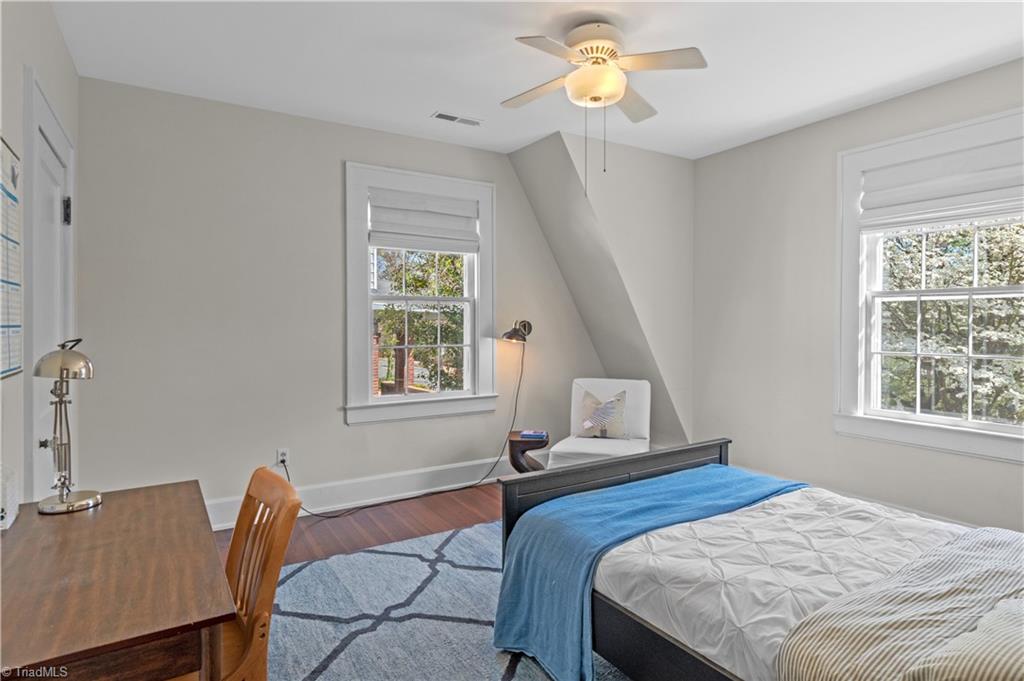 174 North Hawthorne Road Winston-Salem, NC 27104 - Photo 26 of 37