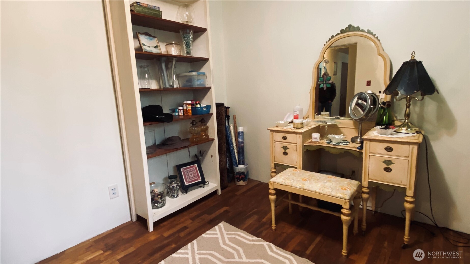 219 Southwest 305th Street Federal Way, WA 98023 - Photo 19 of 34