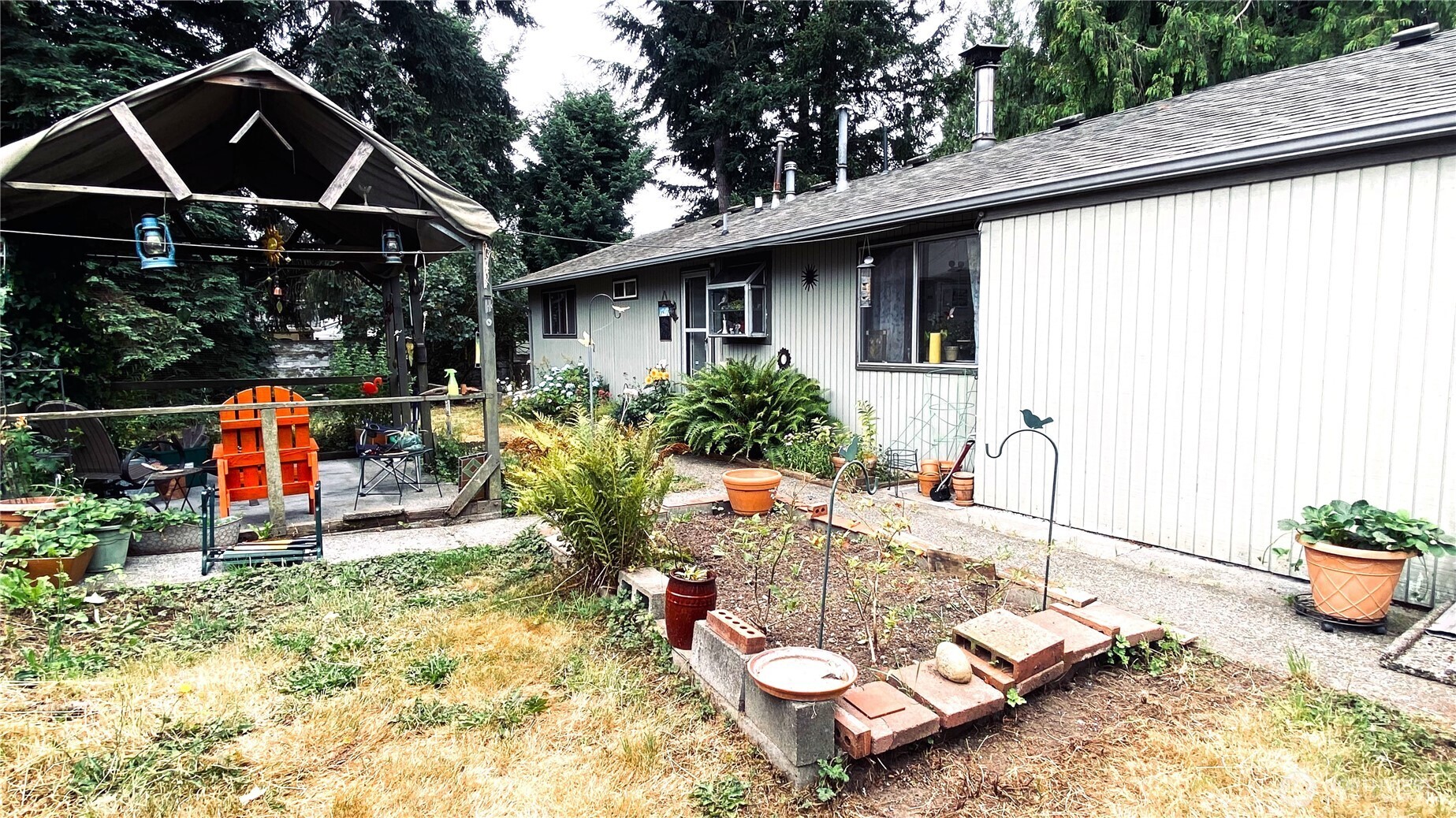 219 Southwest 305th Street Federal Way, WA 98023 - Photo 7 of 34