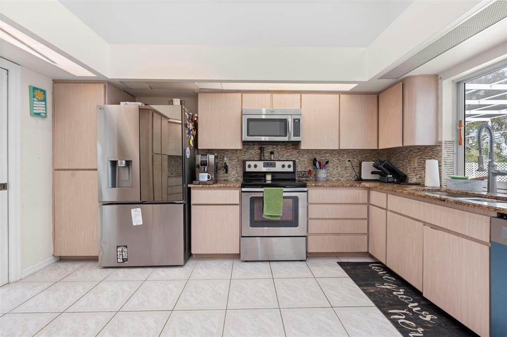 348 Florian Way Spring Hill, FL 34609 - Photo 8 of 54