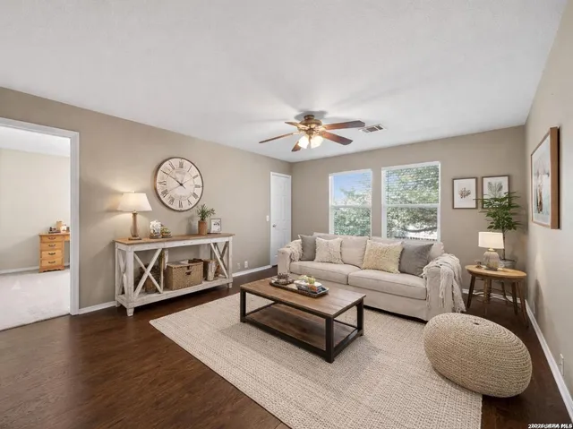 $340,000 | 1529 Rainy Brook, Schertz, TX 78154