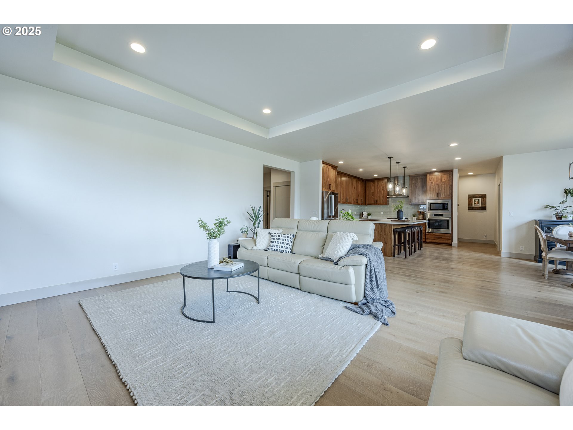 1968 John Day Drive Eugene, OR 97408 - Photo 20 of 35