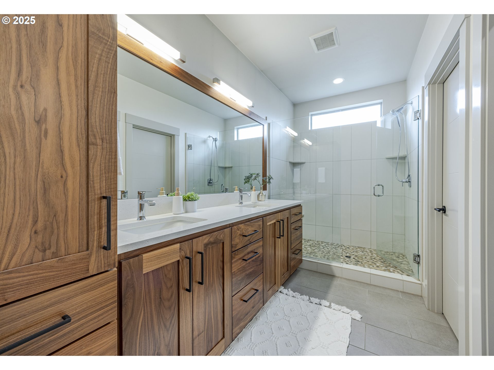 1968 John Day Drive Eugene, OR 97408 - Photo 26 of 35