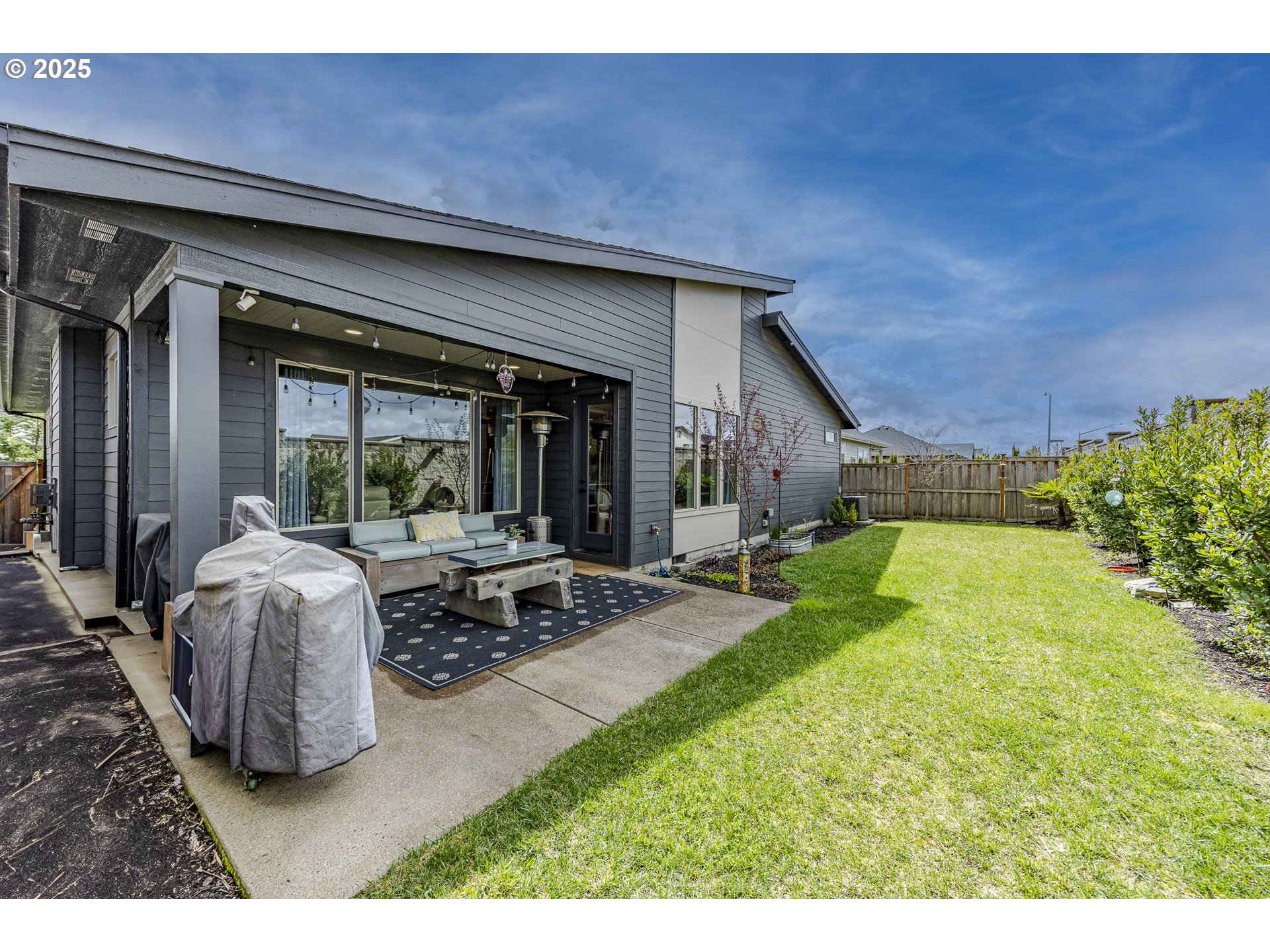 1968 John Day Drive Eugene, OR 97408 - Photo 33 of 35