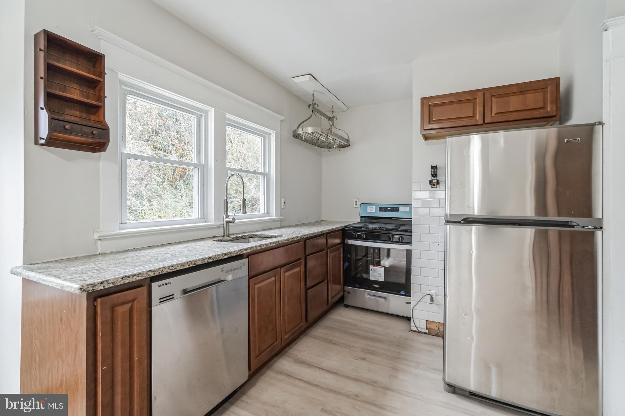 45 Watson Boulevard Clementon, NJ 08021 - Photo 5 of 15