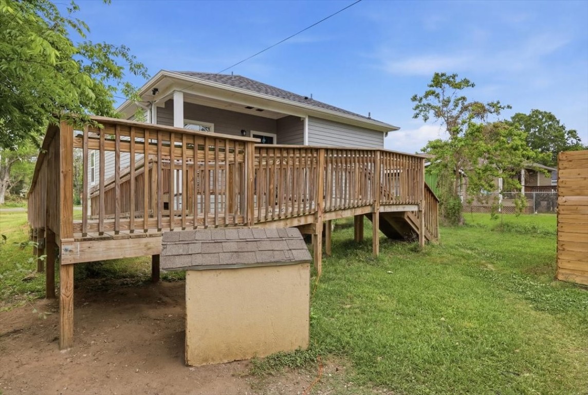 2495 Wilson Street Beaumont, TX 77703 - Photo 19 of 20