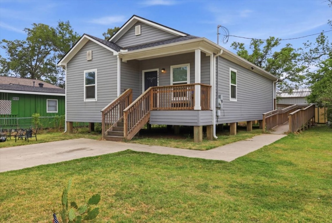 2495 Wilson Street Beaumont, TX 77703 - Photo 2 of 20