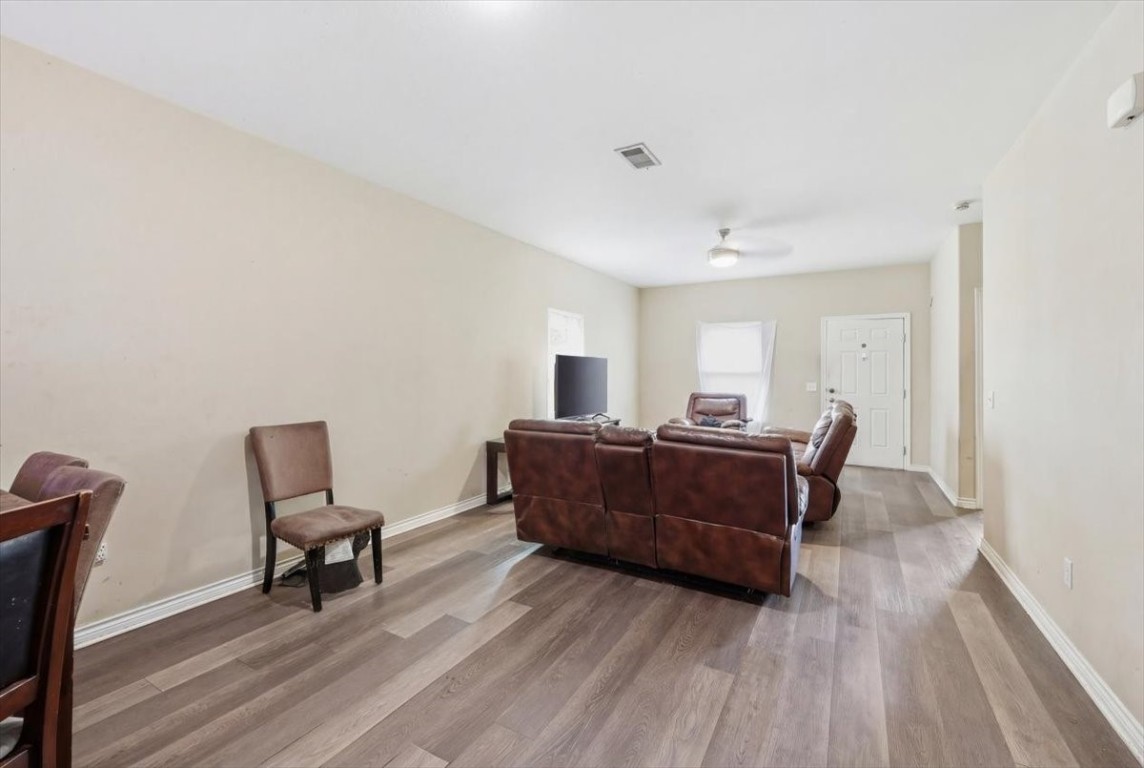 2495 Wilson Street Beaumont, TX 77703 - Photo 8 of 20