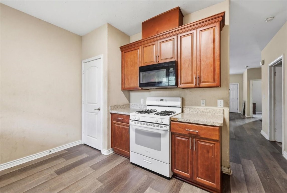 2495 Wilson Street Beaumont, TX 77703 - Photo 10 of 20
