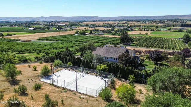 $1,000,000 | 14801 Summitview Ext Road, Yakima, WA 98908