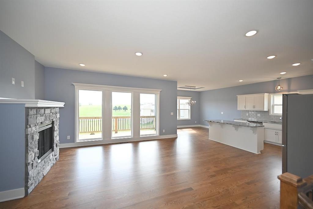 107 Johnson Circle Dearborn, MO 64439 - Photo 10 of 33