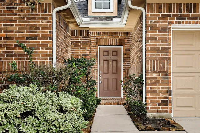 $2,100 | 5322 Ringneck Glen Drive, Spring, TX 77388