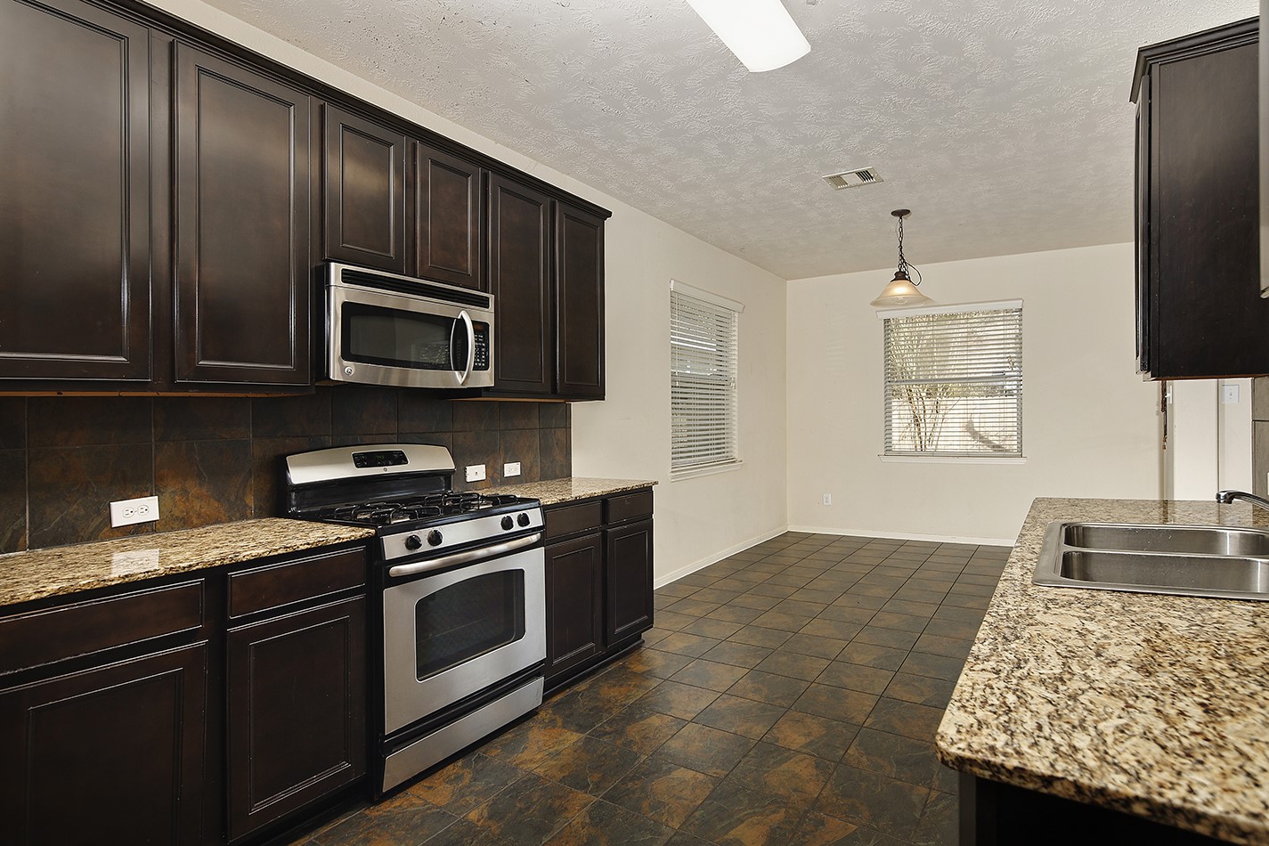 5322 Ringneck Glen Drive Spring, TX 77388 - Photo 9 of 22