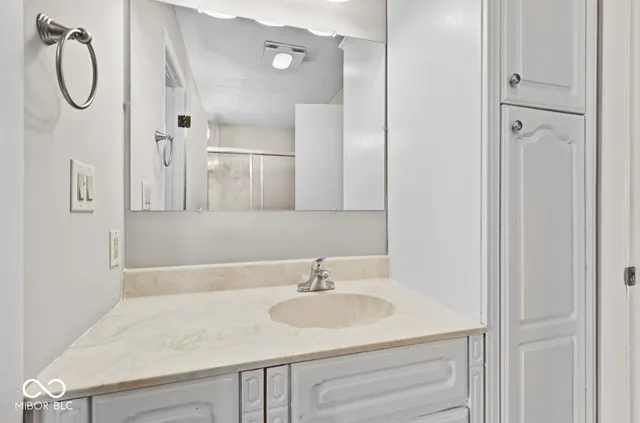 $220,000 | 7654 Eagle Valley Pass, Indianapolis, IN 46214