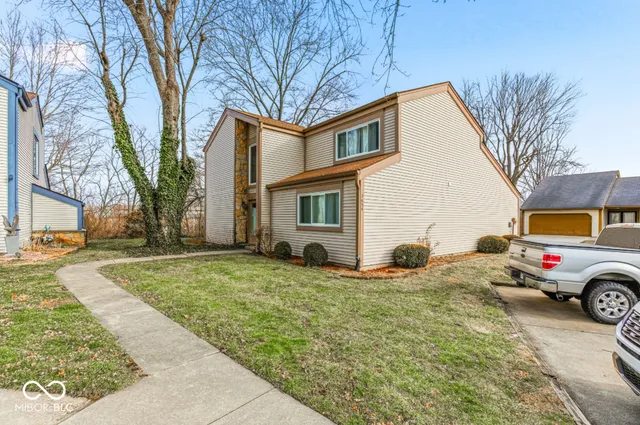 $220,000 | 7654 Eagle Valley Pass, Indianapolis, IN 46214