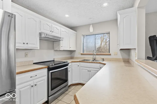 $220,000 | 7654 Eagle Valley Pass, Indianapolis, IN 46214