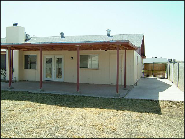7138 West Hatcher Road Peoria, AZ 85345 - Photo 11 of 18 Looking at the large covered patio