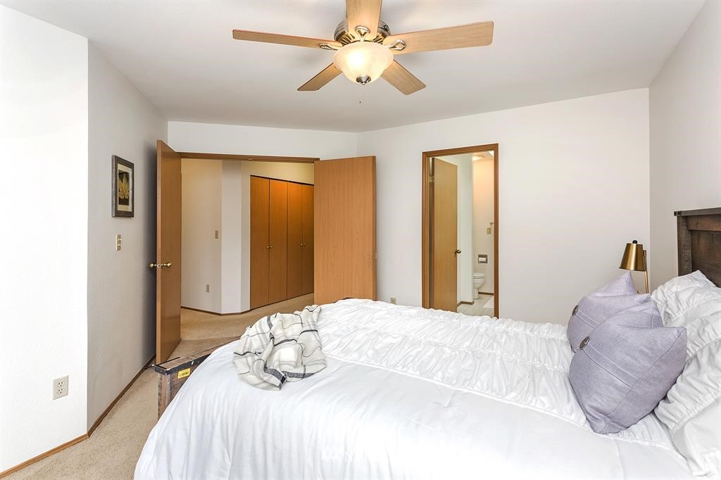 1216 220th Place Southwest Bothell, WA 98021 - Photo 14 of 23
