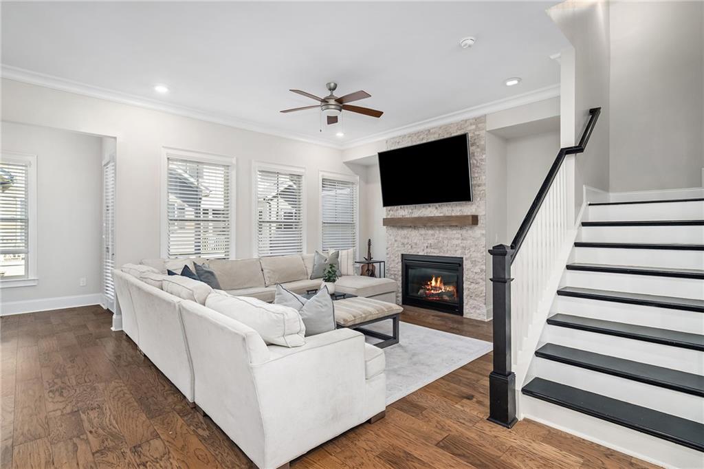 896 Mayfield Road Alpharetta, GA 30004 - Photo 10 of 57 Gallery Image 10