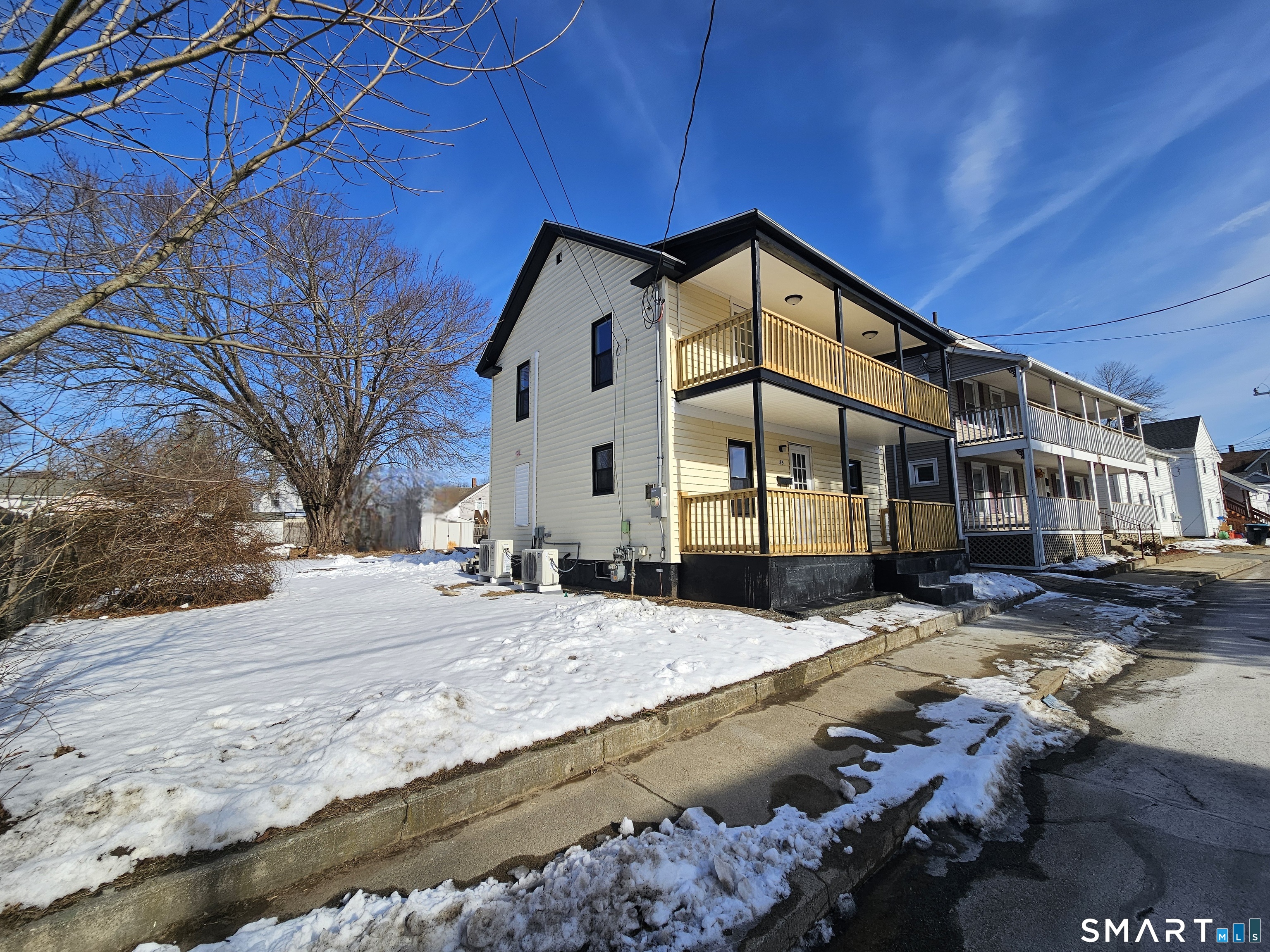 55 Battey Street Putnam, CT 06260 - Photo 2 of 24