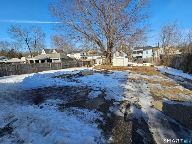 $289,000 | 55 Battey Street, Putnam, CT 06260