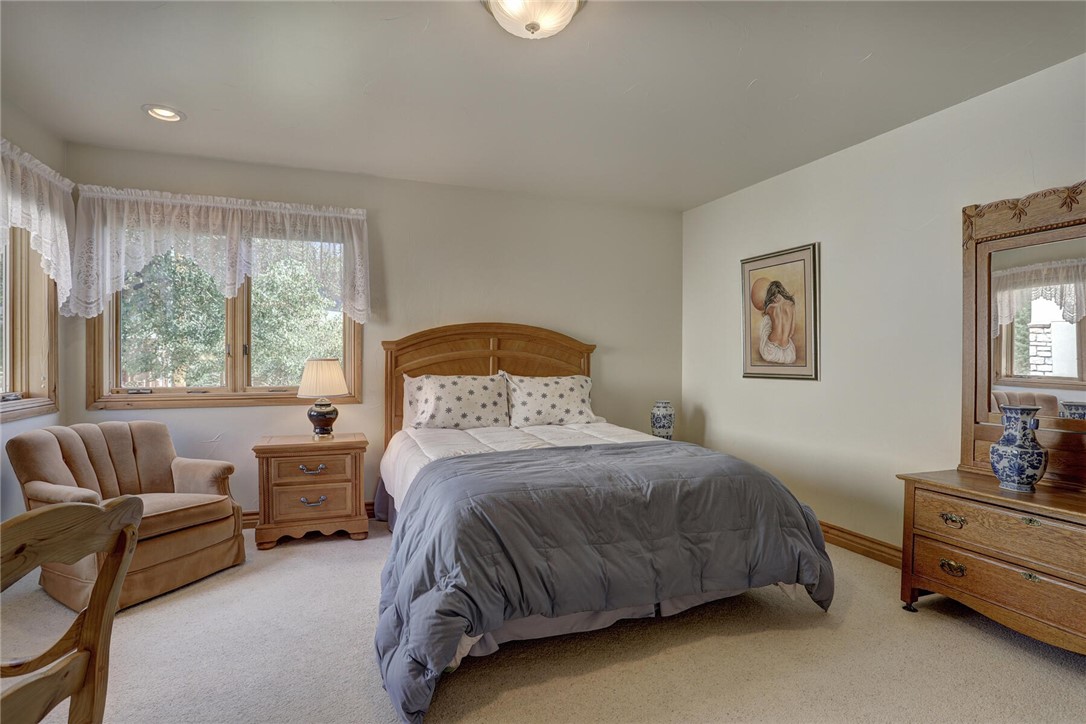 137 Rasor Drive Keystone, CO 80435 - Photo 11 of 35 a bedroom with a bed and a couch