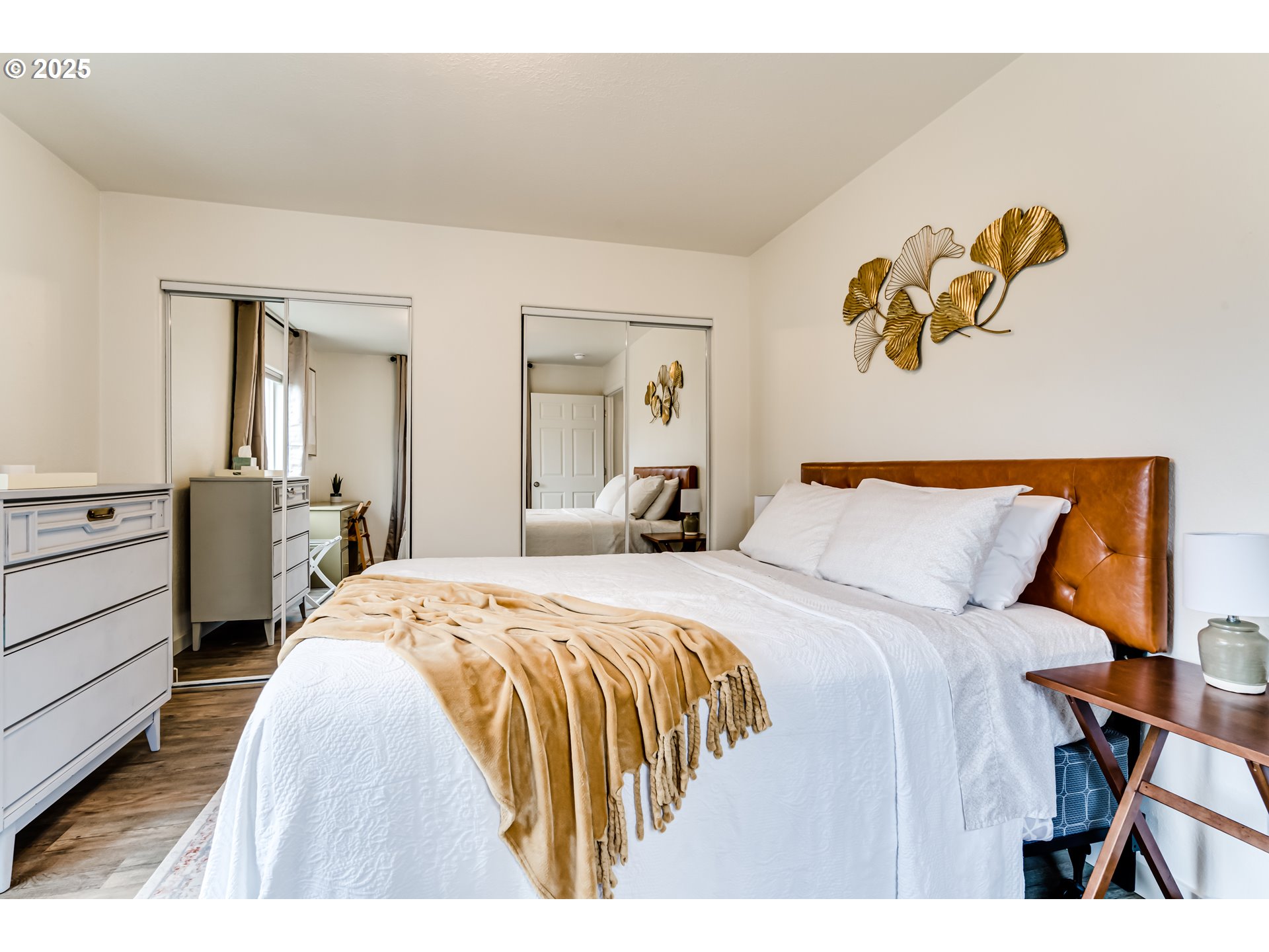 804 T Street Springfield, OR 97477 - Photo 43 of 45 a bed room with a bed and a chair