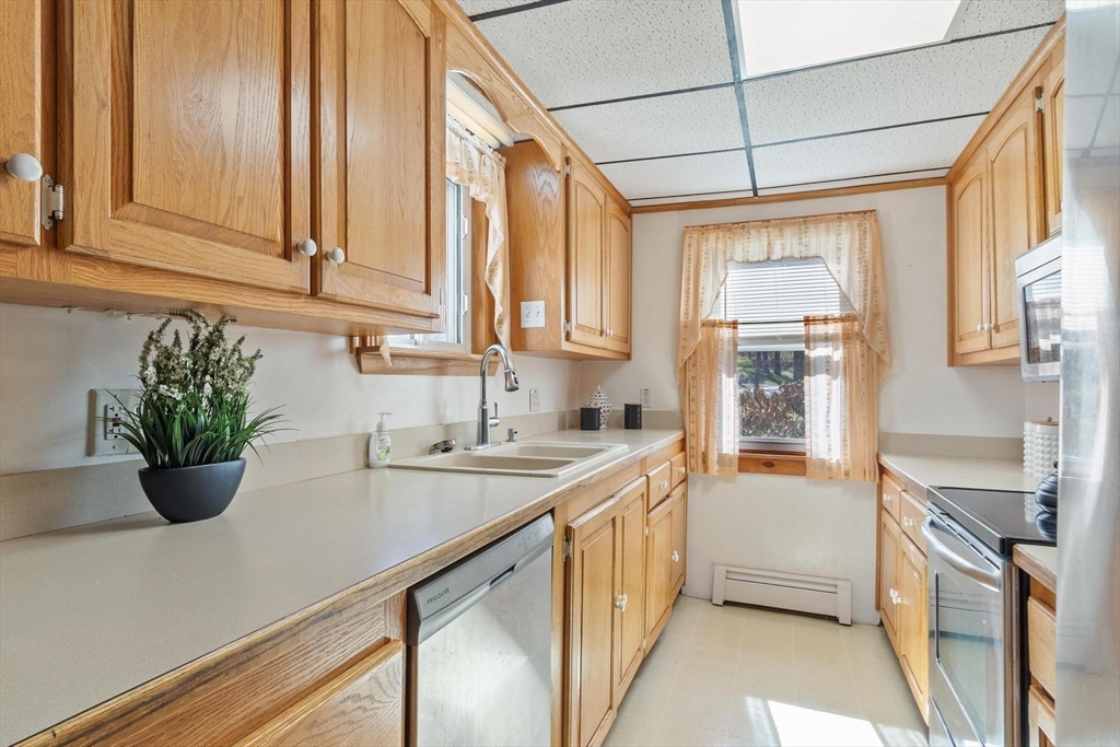 106 Wickaboag Valley Road West Brookfield, MA 01585 - Photo 17 of 42
