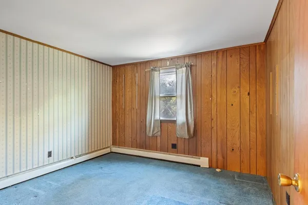 $350,000 | 106 Wickaboag Valley Road, West Brookfield, MA 01585