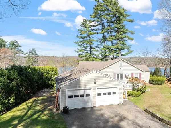 $350,000 | 106 Wickaboag Valley Road, West Brookfield, MA 01585
