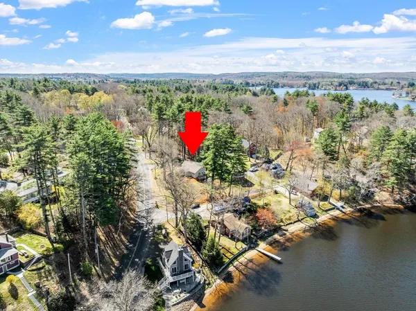 $350,000 | 106 Wickaboag Valley Road, West Brookfield, MA 01585