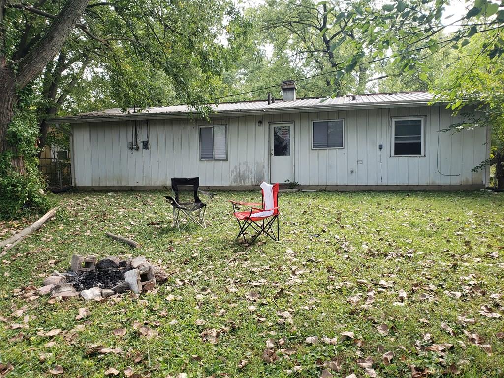 8202 Crousore Road Indianapolis, IN 46219 - Photo 2 of 9 Gallery Image 2