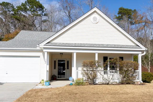 $335,000 | 102 Bill Park Drive, Summerville, SC 29485