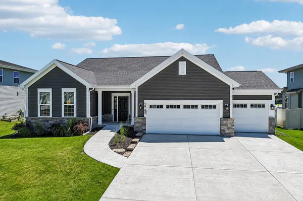 $875,000 | 2725 Wayfair Street, Fitchburg, WI 53711