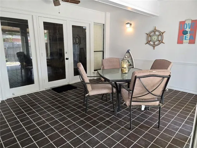 $2,995 | 7421 Lake Neuchatel Drive, Corpus Christi, TX 78413