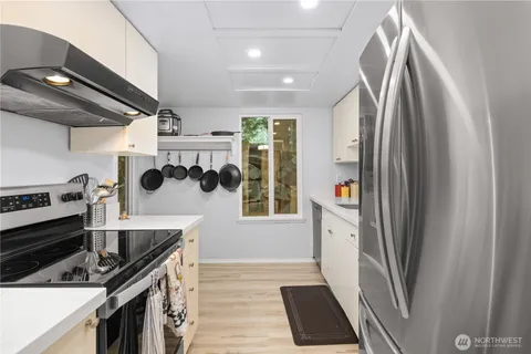 $325,000 | 17518 151st Avenue Southeast, Unit 21, Renton, WA 98058