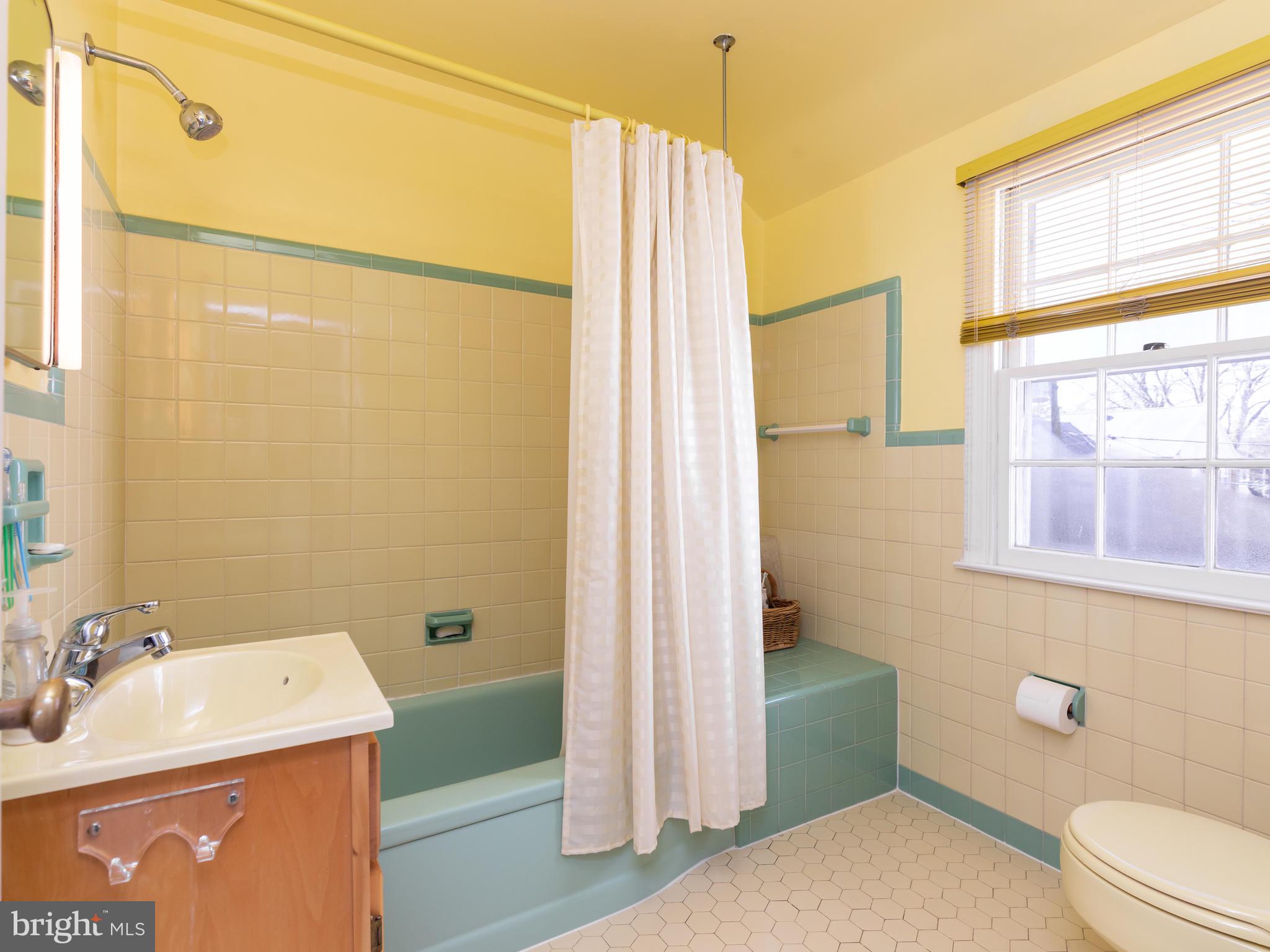 620 Greythorne Road Wynnewood, PA 19096 - Photo 19 of 25 Gallery Image 19