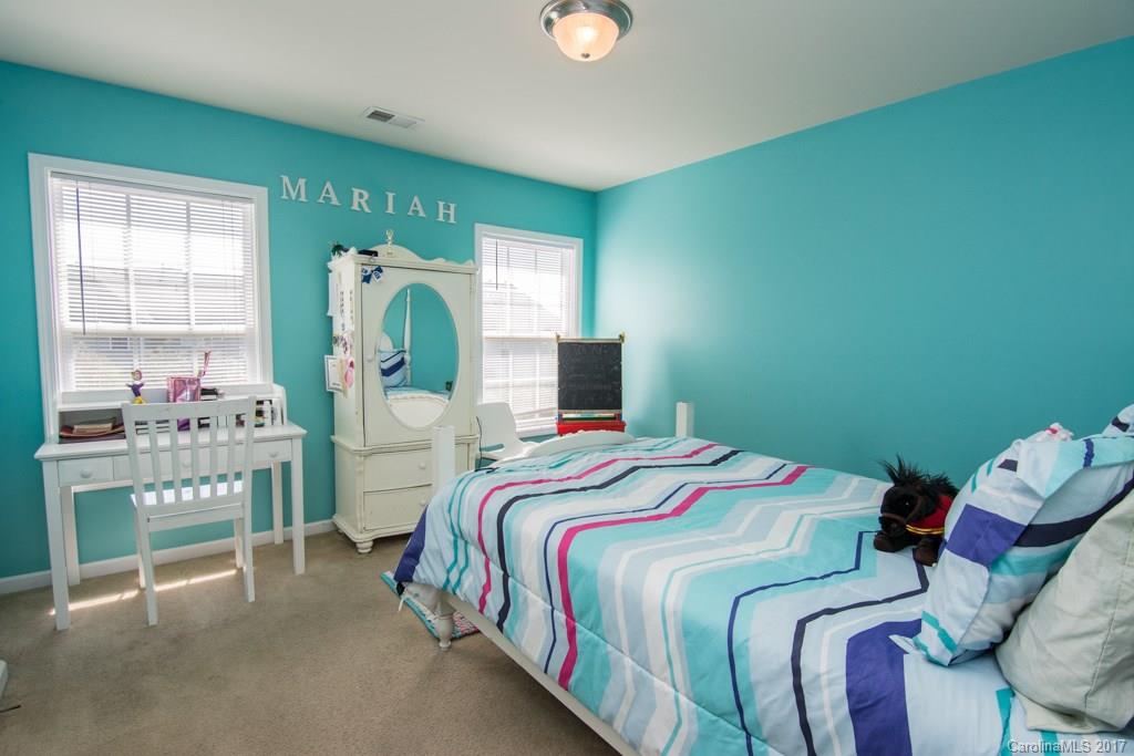 13637 Porter Creek Road Charlotte, NC 28262 - Photo 16 of 22 Gallery Image 16