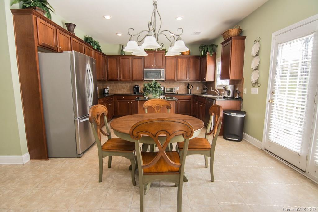 13637 Porter Creek Road Charlotte, NC 28262 - Photo 10 of 22 Gallery Image 10