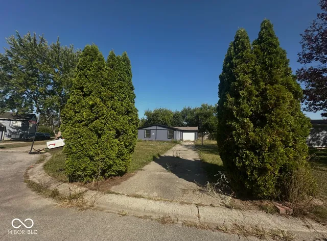 $1,500 | 9318 Elmtree Court, Indianapolis, IN 46235