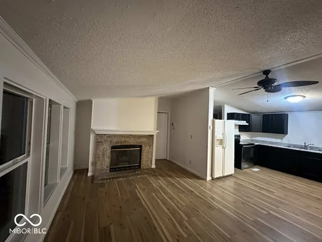 $1,500 | 9318 Elmtree Court, Indianapolis, IN 46235