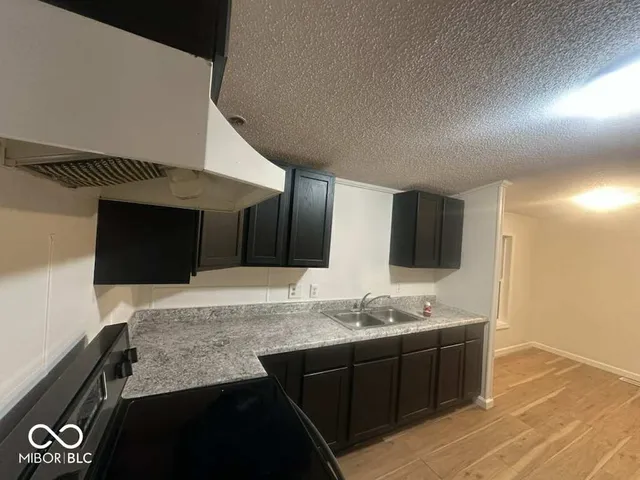 $1,500 | 9318 Elmtree Court, Indianapolis, IN 46235