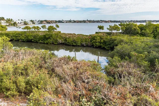 $4,850,000 | 7707 Midnight Pass Road, Sarasota, FL 34242